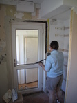 SX22350 Jenni plastering kitchen.jpg